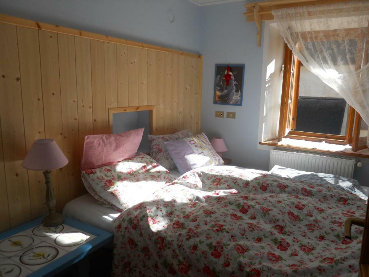 Achillea Bed & Breakfast Віго-ді-Фасса Екстер'єр фото